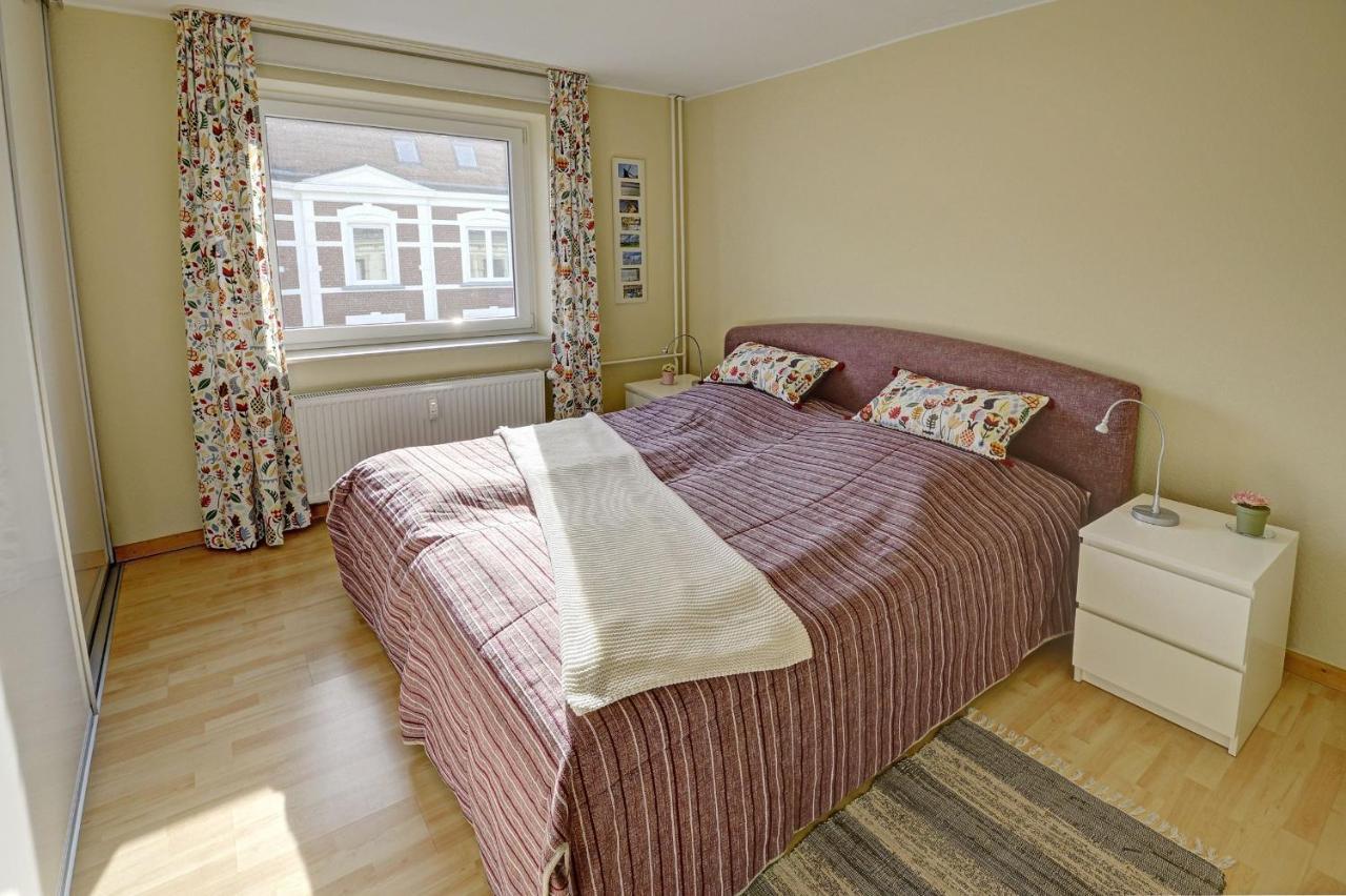 Fewo1846 - Bellevue - Sonnige 2-Zimmer-Wohnung Mit Balkon Und Hafenblick 플렌스부르크 외부 사진